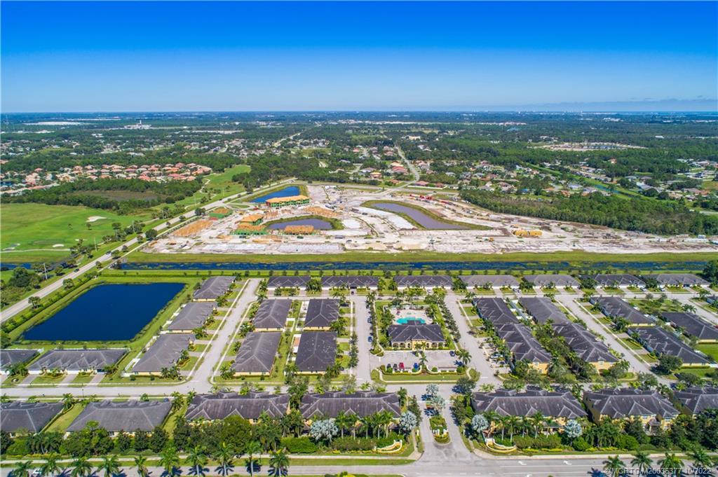 6153 NW Helmsdale Way