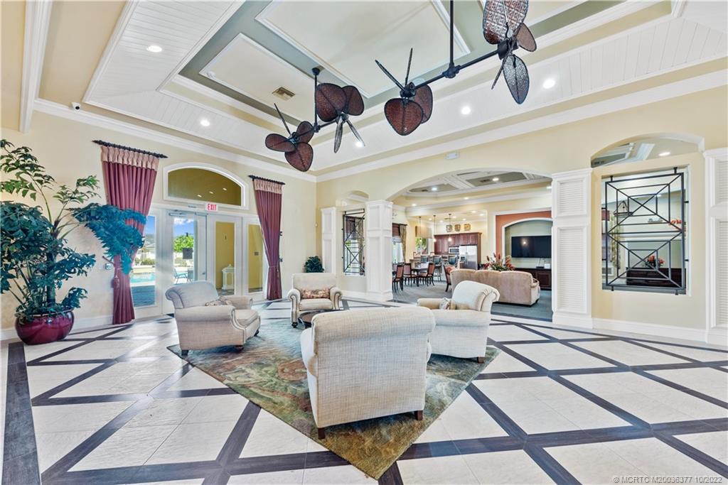 6153 NW Helmsdale Way