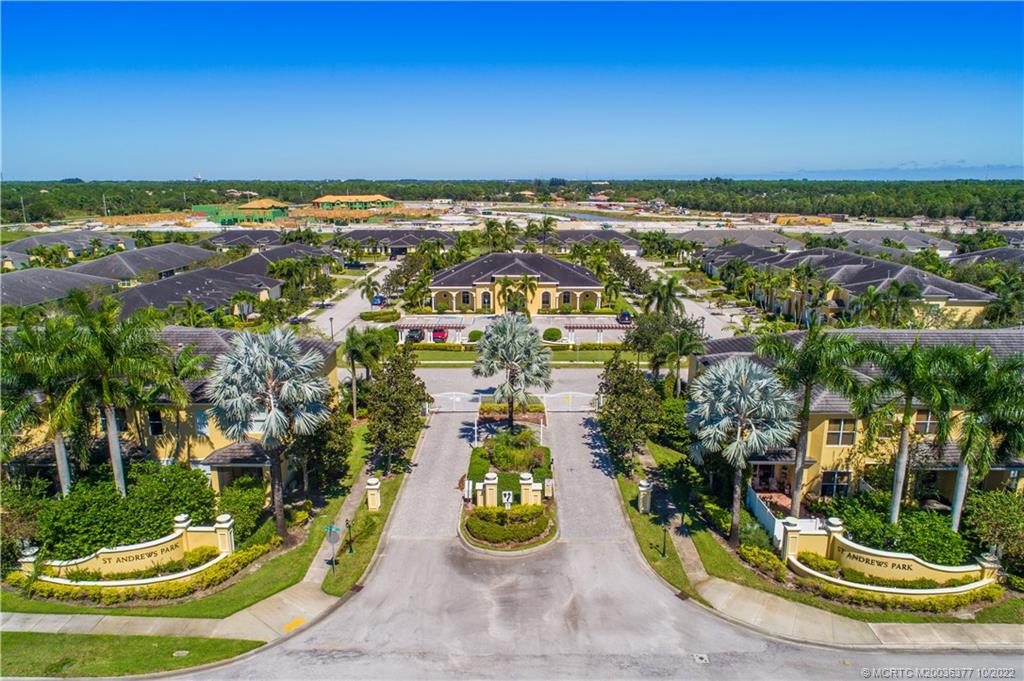 6153 NW Helmsdale Way