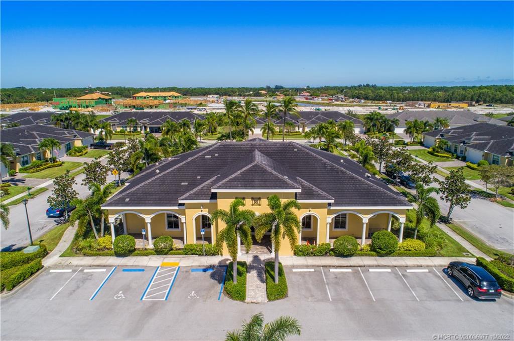 6153 NW Helmsdale Way