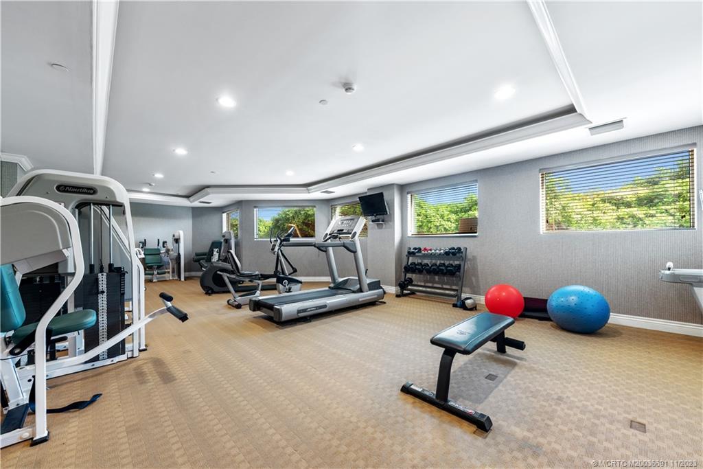 10072 S Ocean Drive 6North