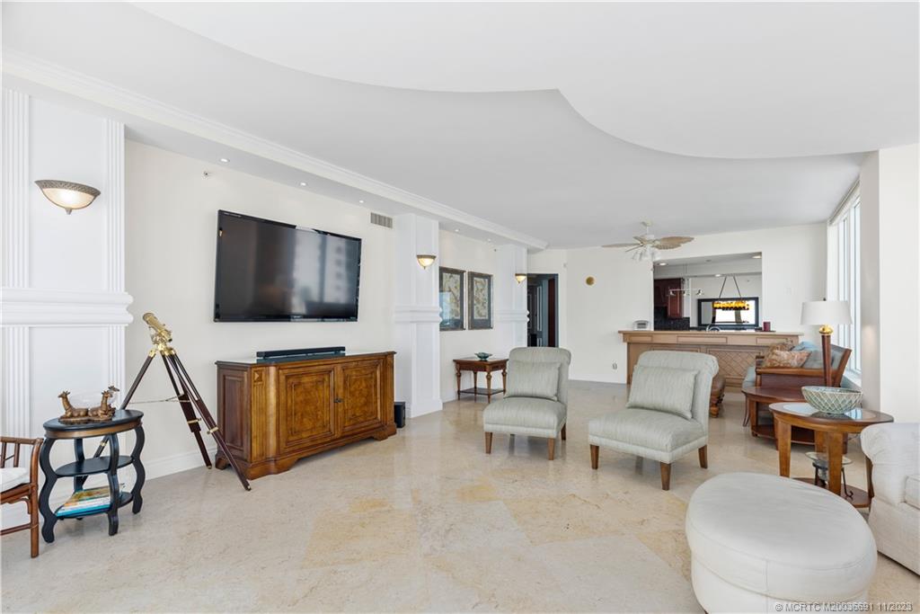 10072 S Ocean Drive 6North