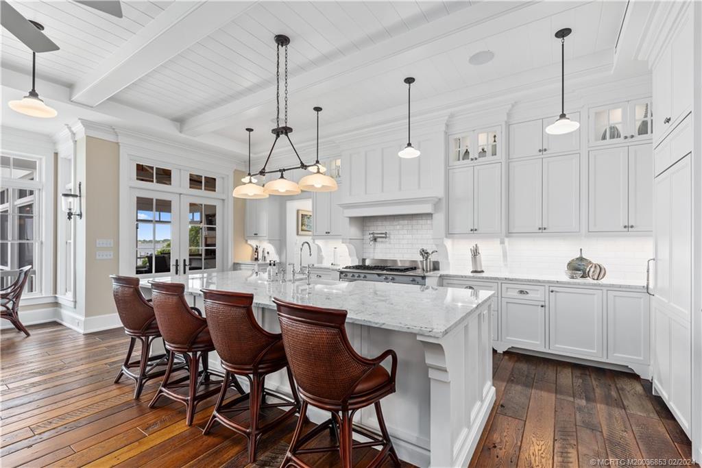 1441 SE Riverside Drive