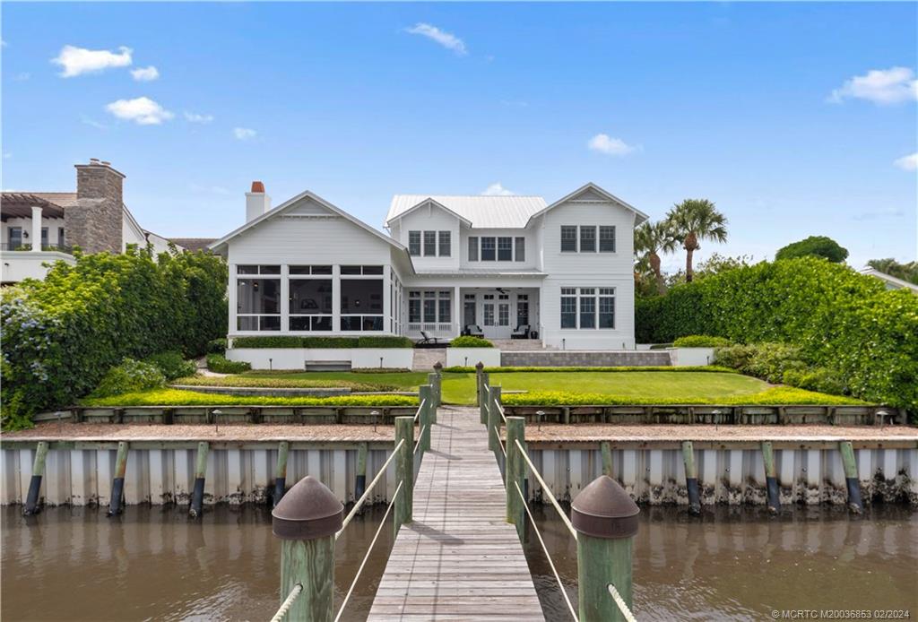 1441 SE Riverside Drive