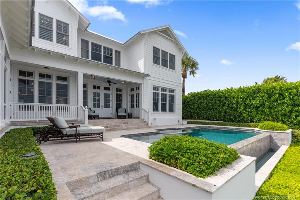 1441 SE Riverside Drive