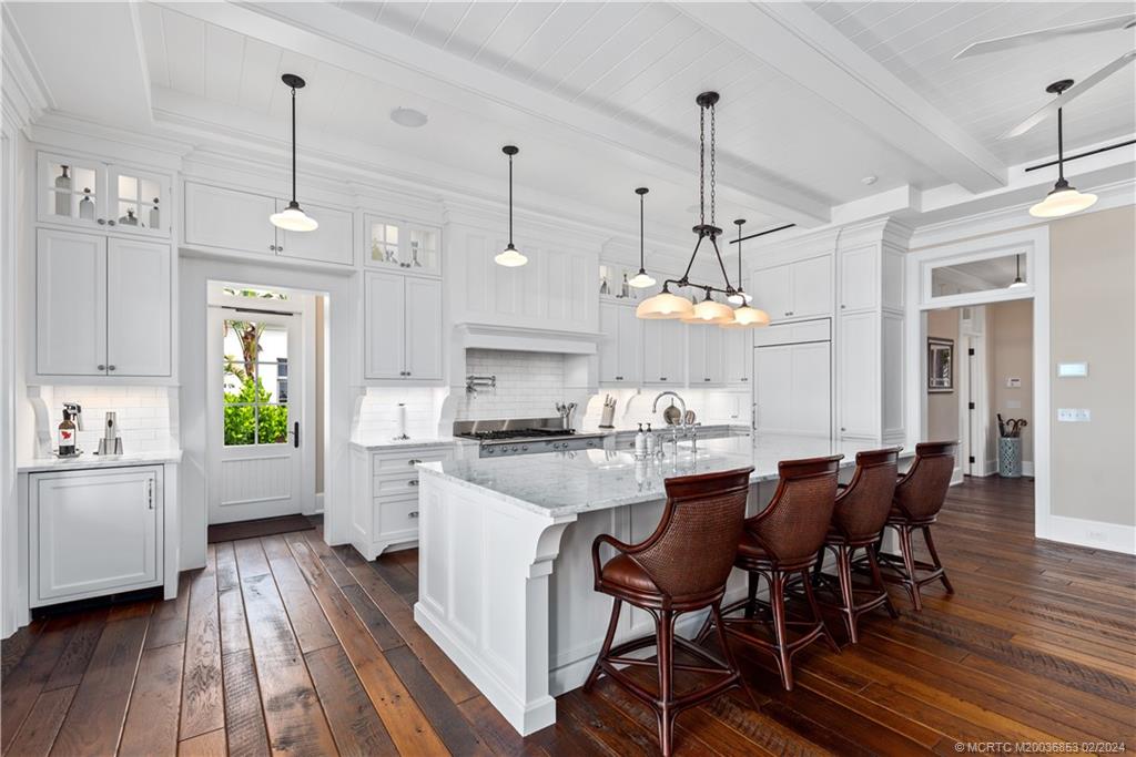 1441 SE Riverside Drive