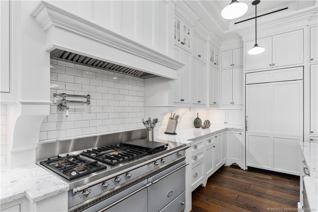 1441 SE Riverside Drive