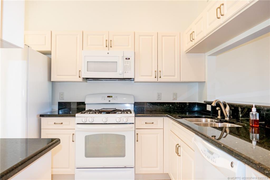 11141 SW Birch Tree Circle