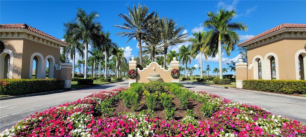 11141 SW Birch Tree Circle