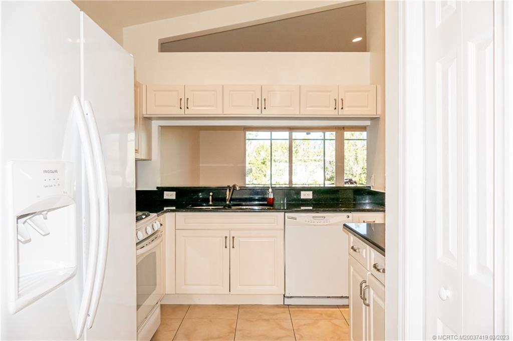 11141 SW Birch Tree Circle