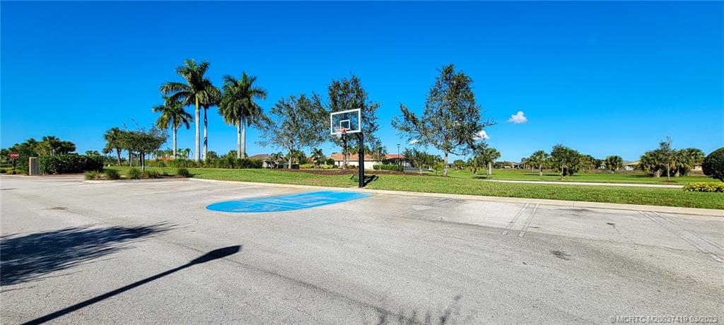 11141 SW Birch Tree Circle