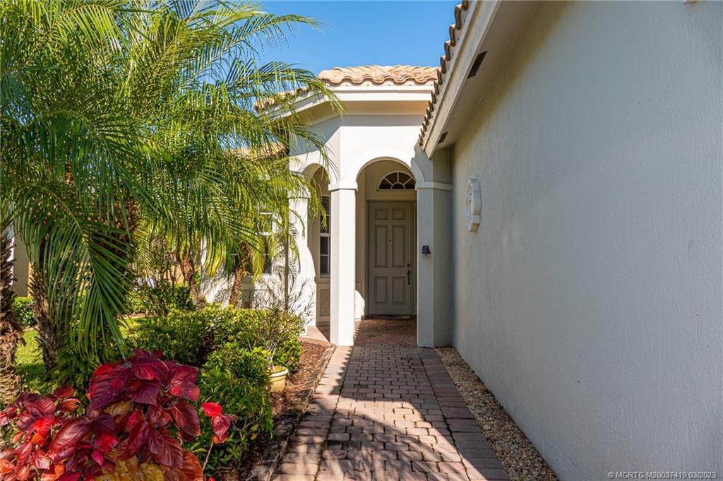 11141 SW Birch Tree Circle