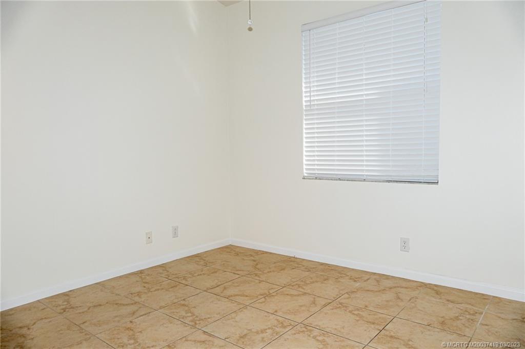 11141 SW Birch Tree Circle