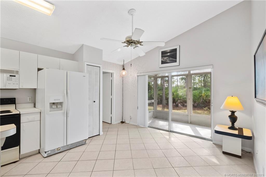 631 NW San Remo Circle