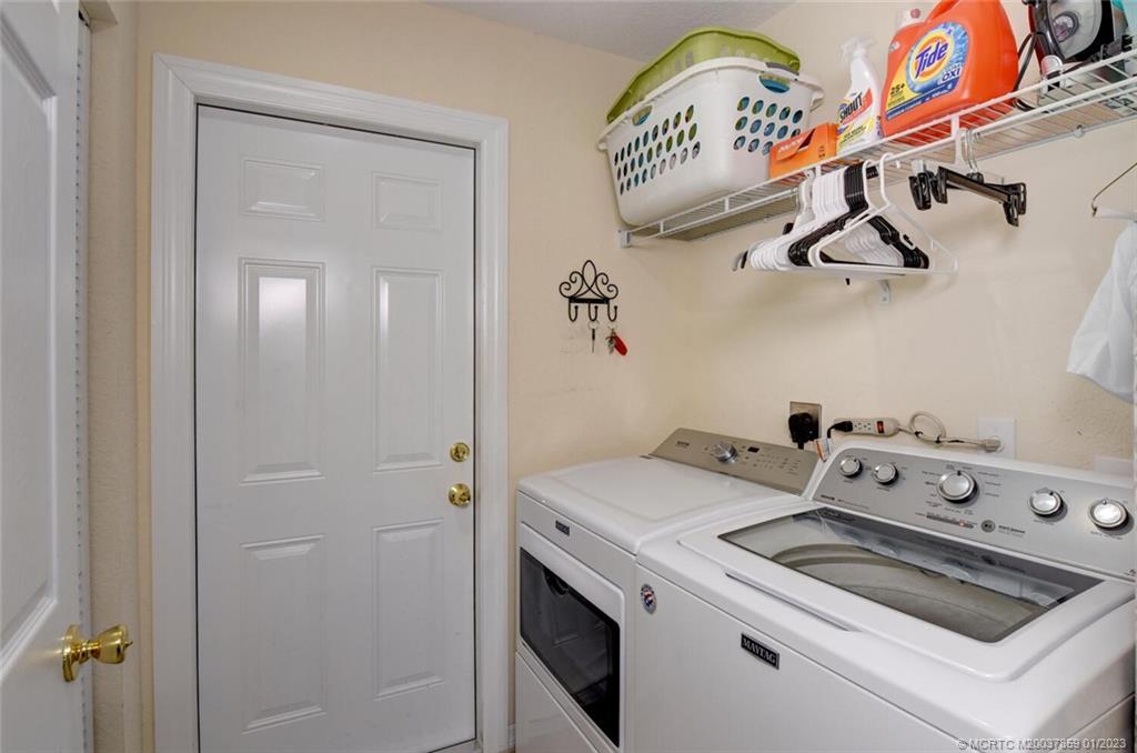 1037 SW Mantilla Avenue