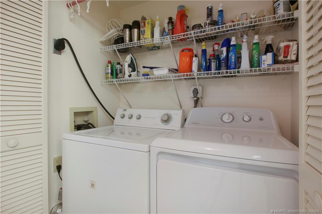 185 NE Edgewater Drive 5104