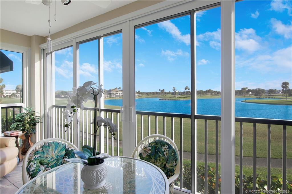 185 NE Edgewater Drive 5104