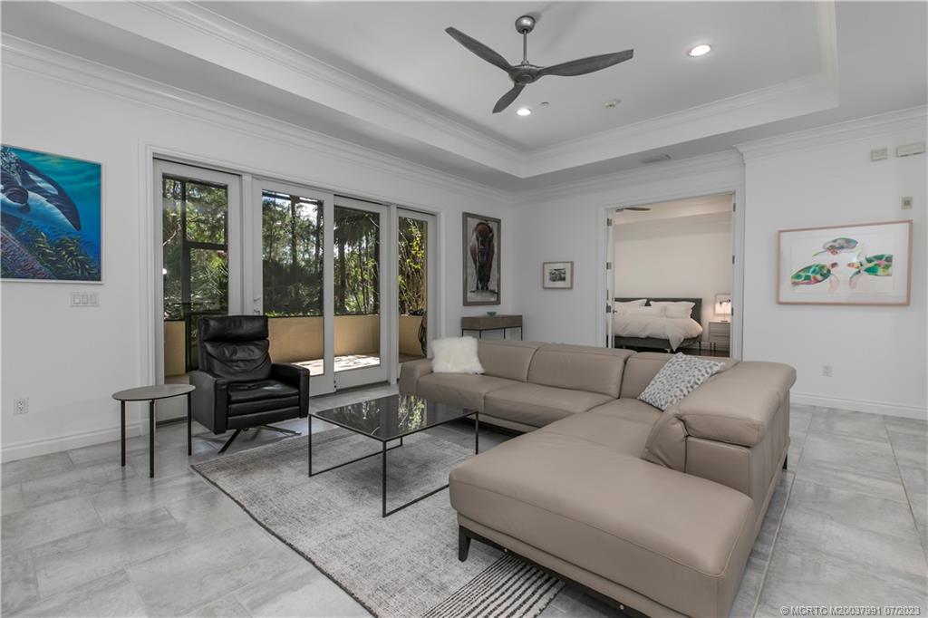 944 SE Willoughby Trace 944