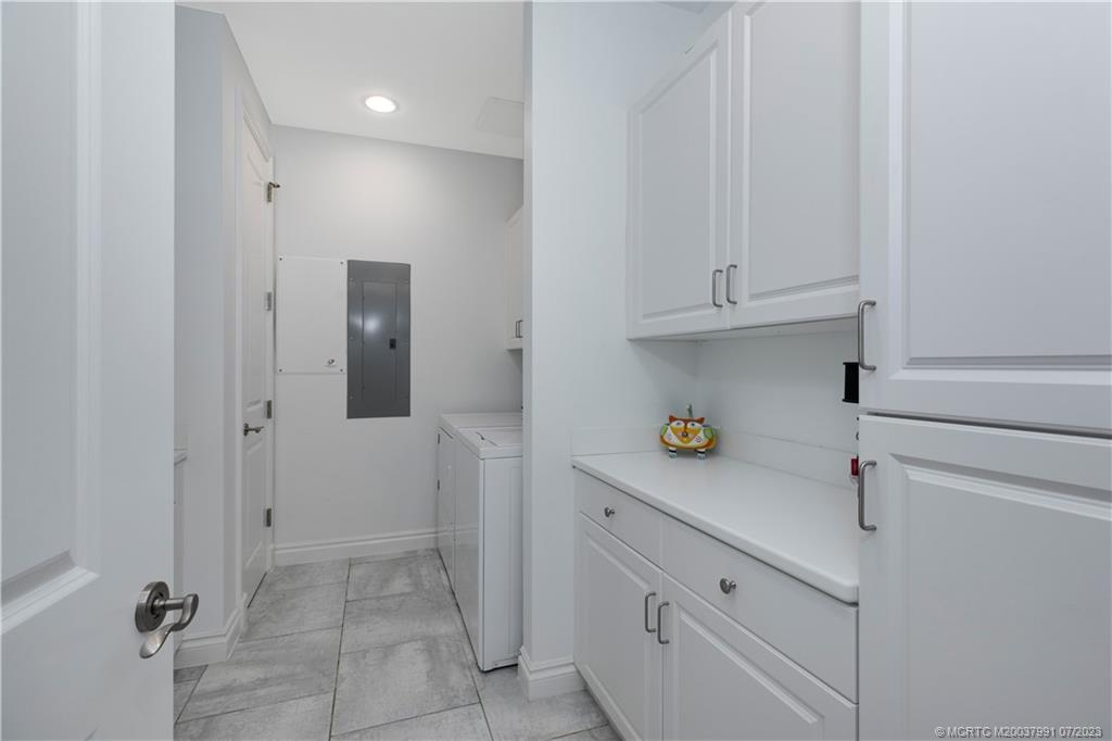 944 SE Willoughby Trace 944