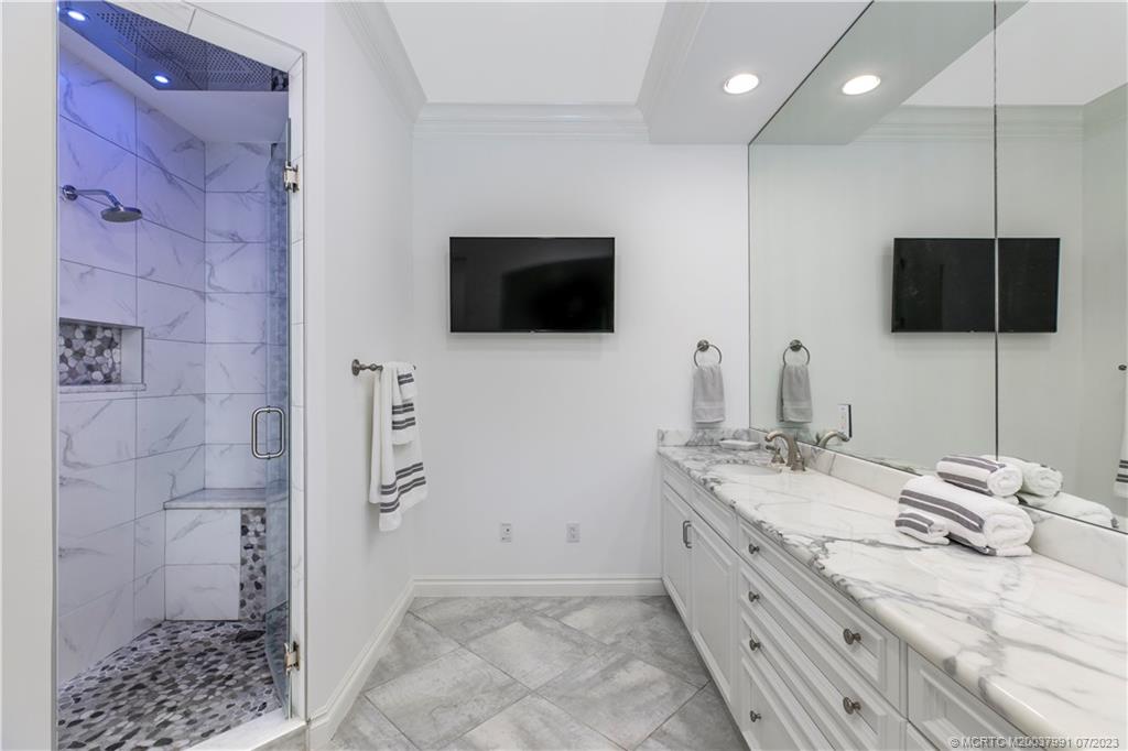 944 SE Willoughby Trace 944