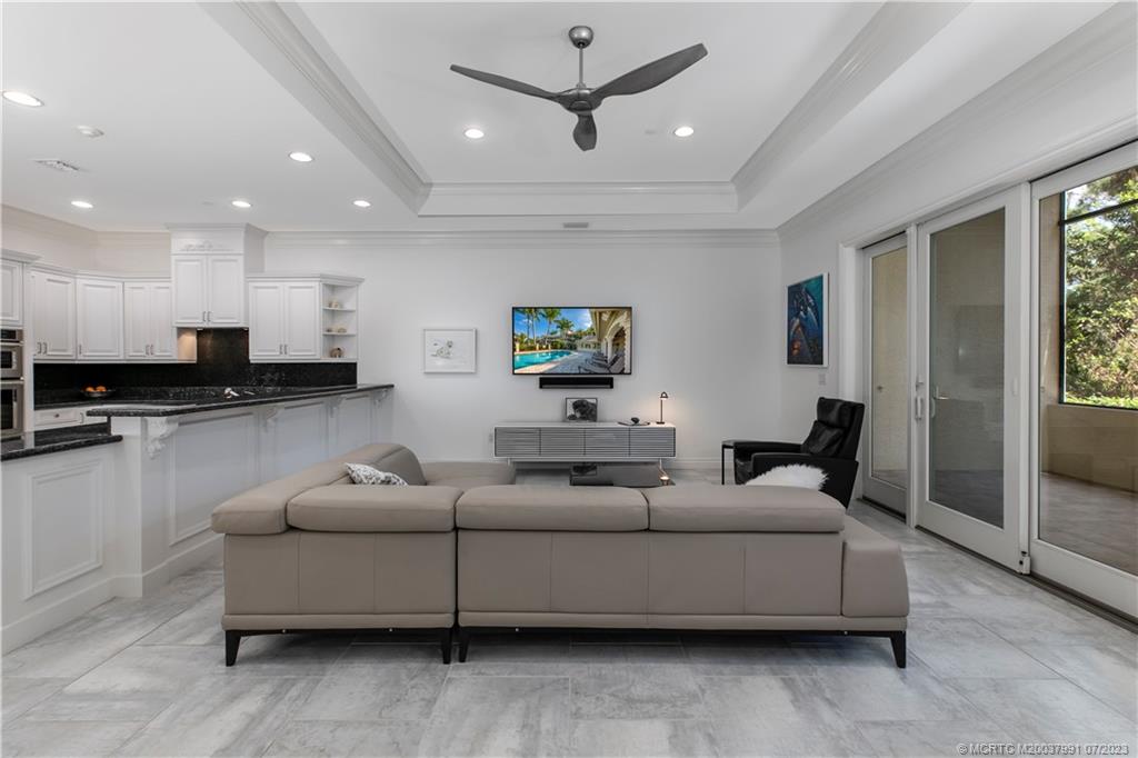 944 SE Willoughby Trace 944