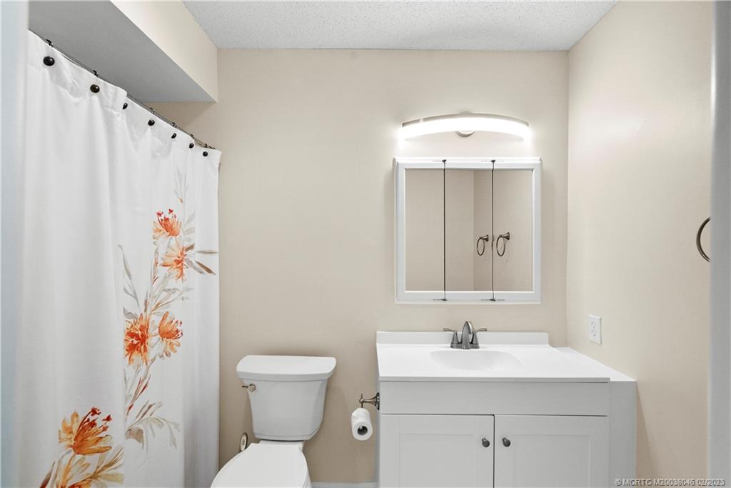 4885 SE Capstan Avenue E-27