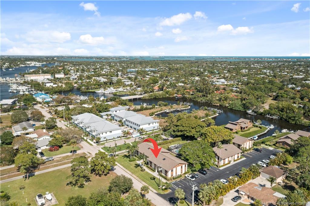 4885 SE Capstan Avenue E-27