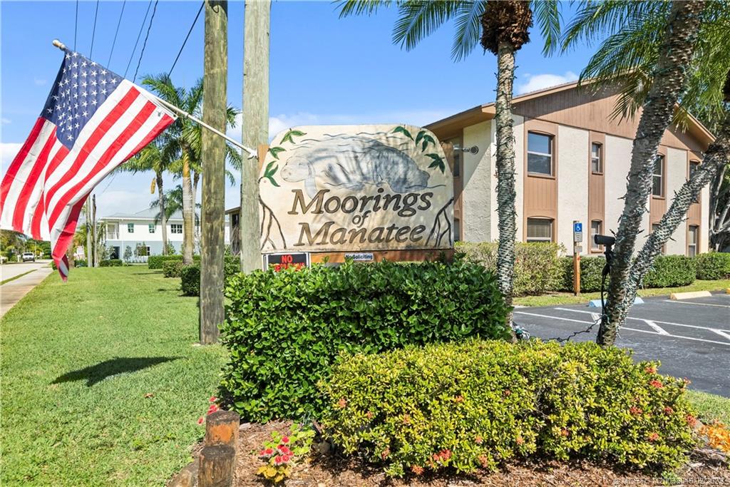 4885 SE Capstan Avenue E-27