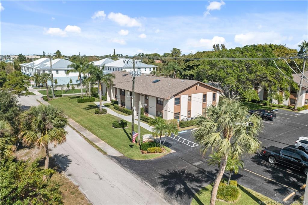 4885 SE Capstan Avenue E-27