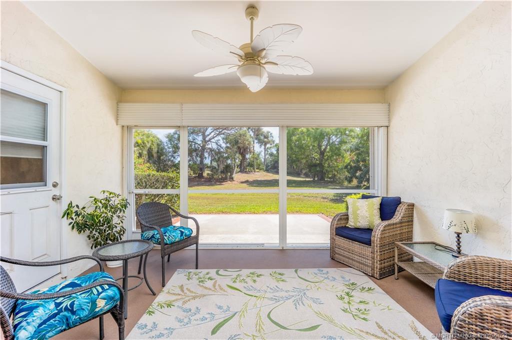 2882 SW Westlake Circle