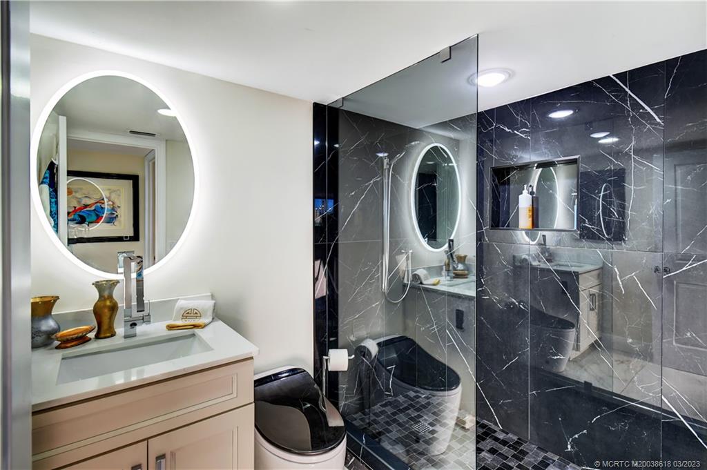 10410 S Ocean Drive 201