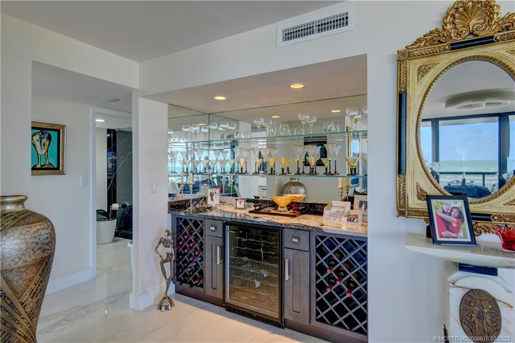 10410 S Ocean Drive 201