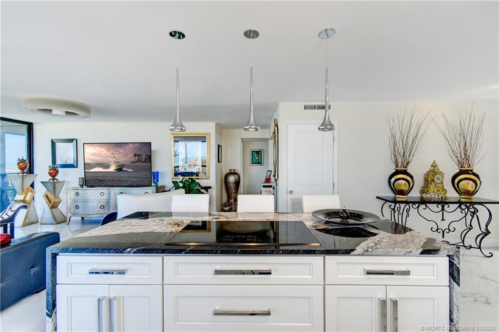 10410 S Ocean Drive 201