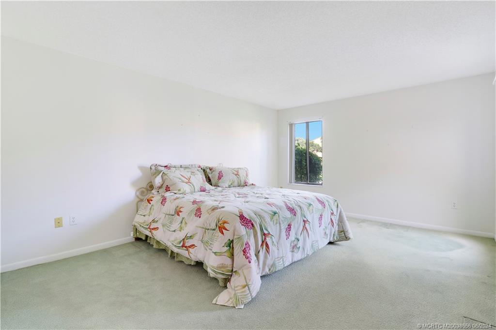 5335 SE Miles Grant Road H102