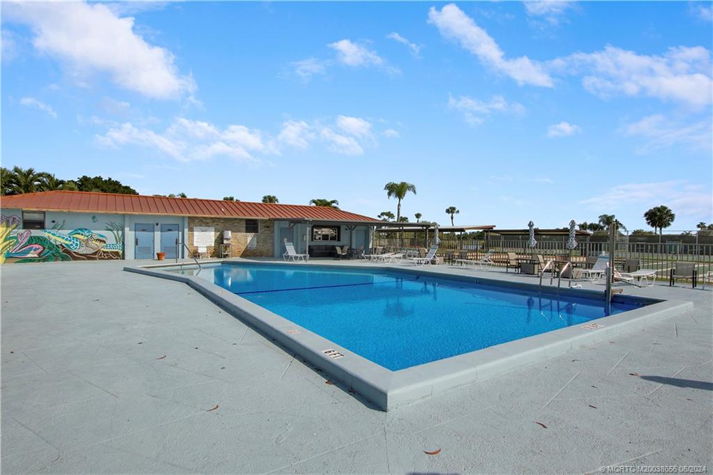 5335 SE Miles Grant Road H102