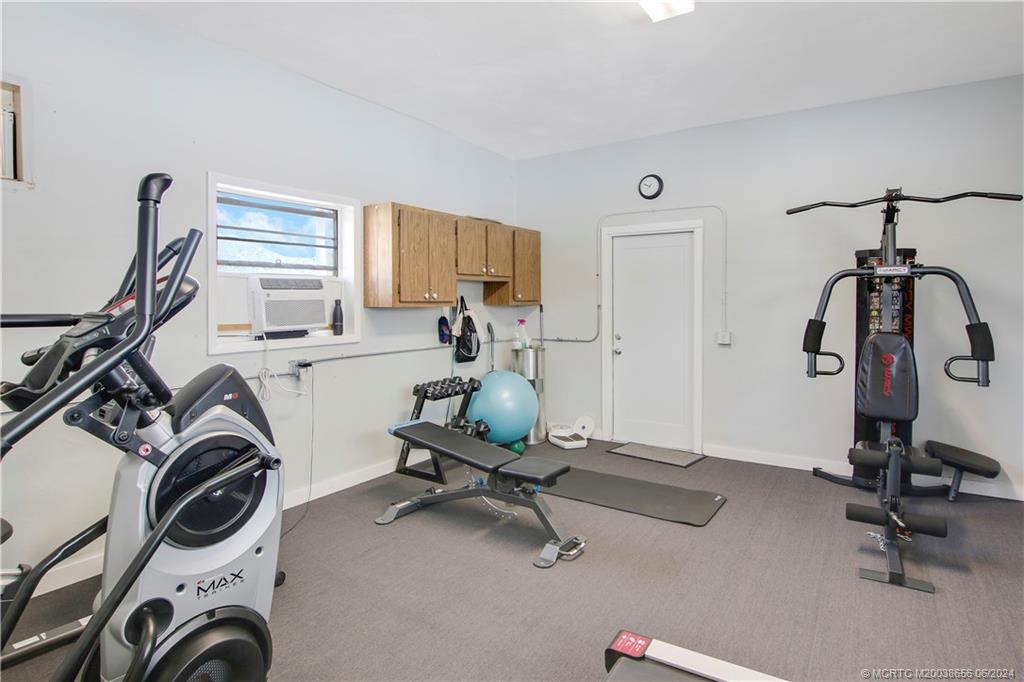 5335 SE Miles Grant Road H102