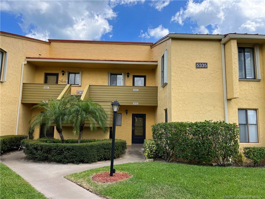 5335 SE Miles Grant Road H102