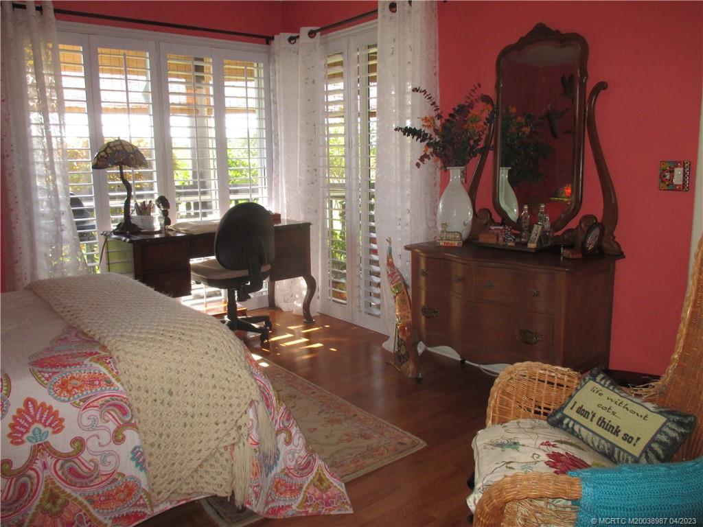 1585 NE Beacon Drive 1103