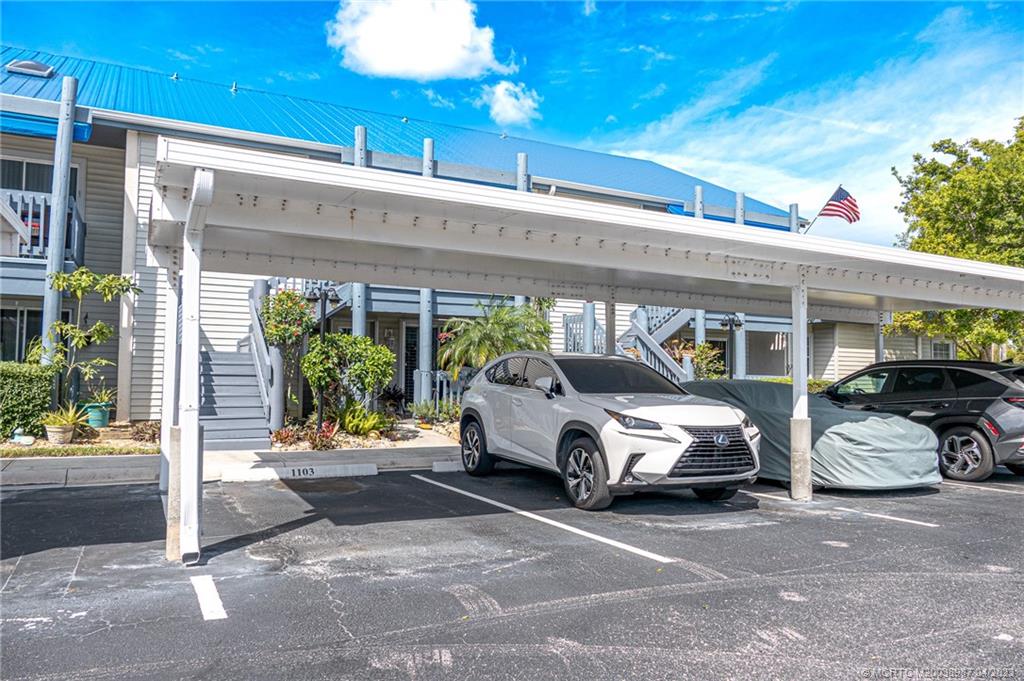 1585 NE Beacon Drive 1103