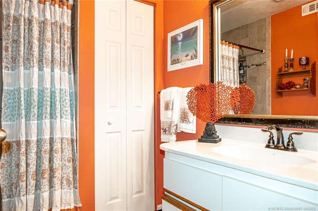 1585 NE Beacon Drive 1103