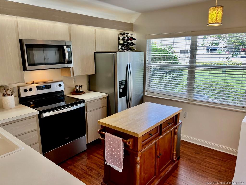 3489 SW Sunset Trace Circle