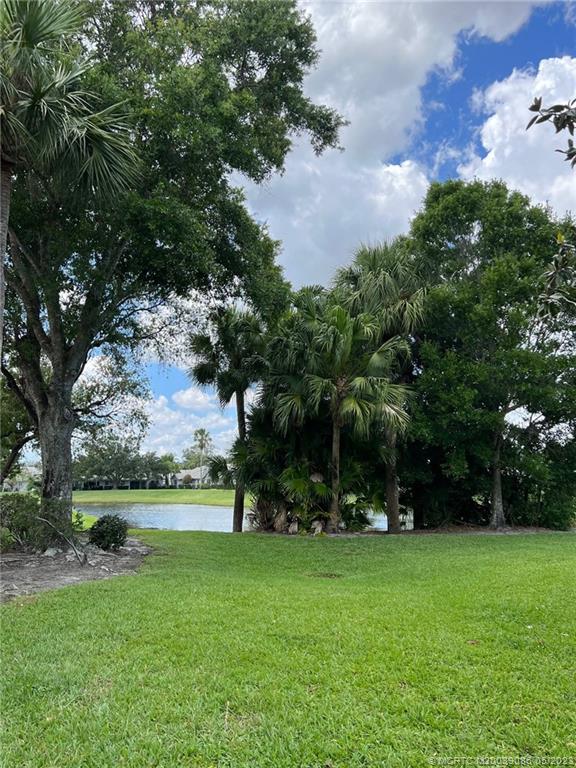 3489 SW Sunset Trace Circle