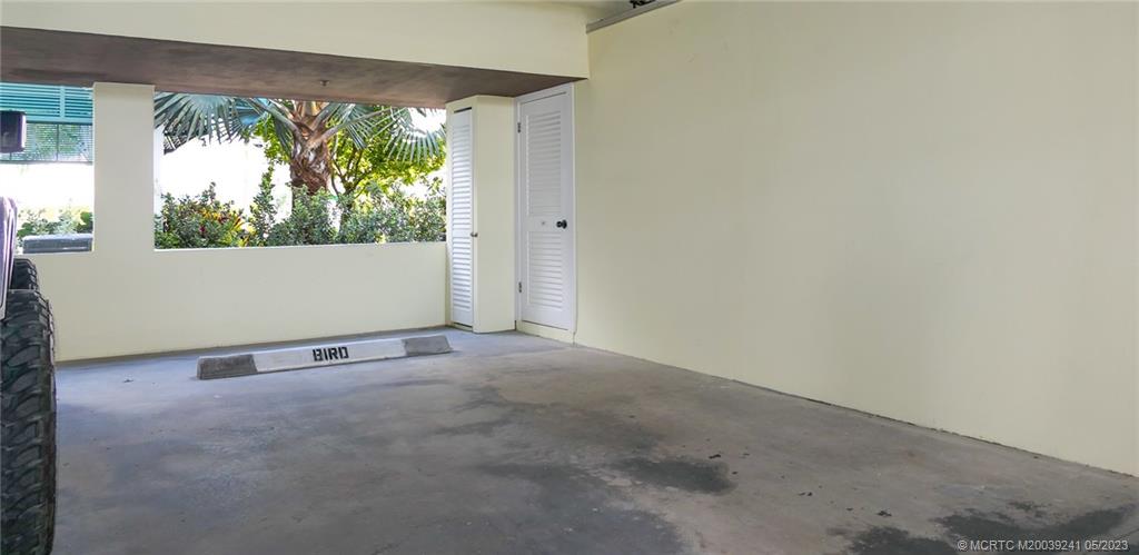 529 NE Plantation Road 307