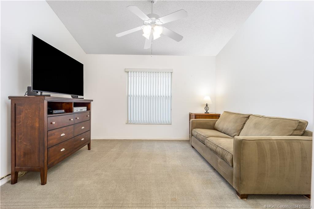 2130 SW Olympic Club Terrace