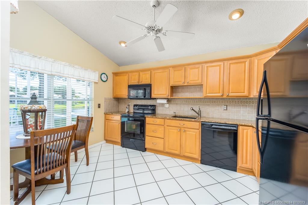 2130 SW Olympic Club Terrace