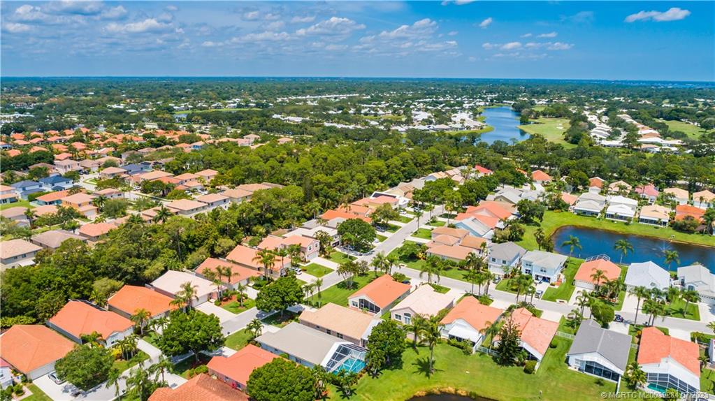 2130 SW Olympic Club Terrace