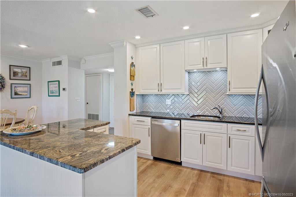 1800 SE St Lucie Blvd 9-301