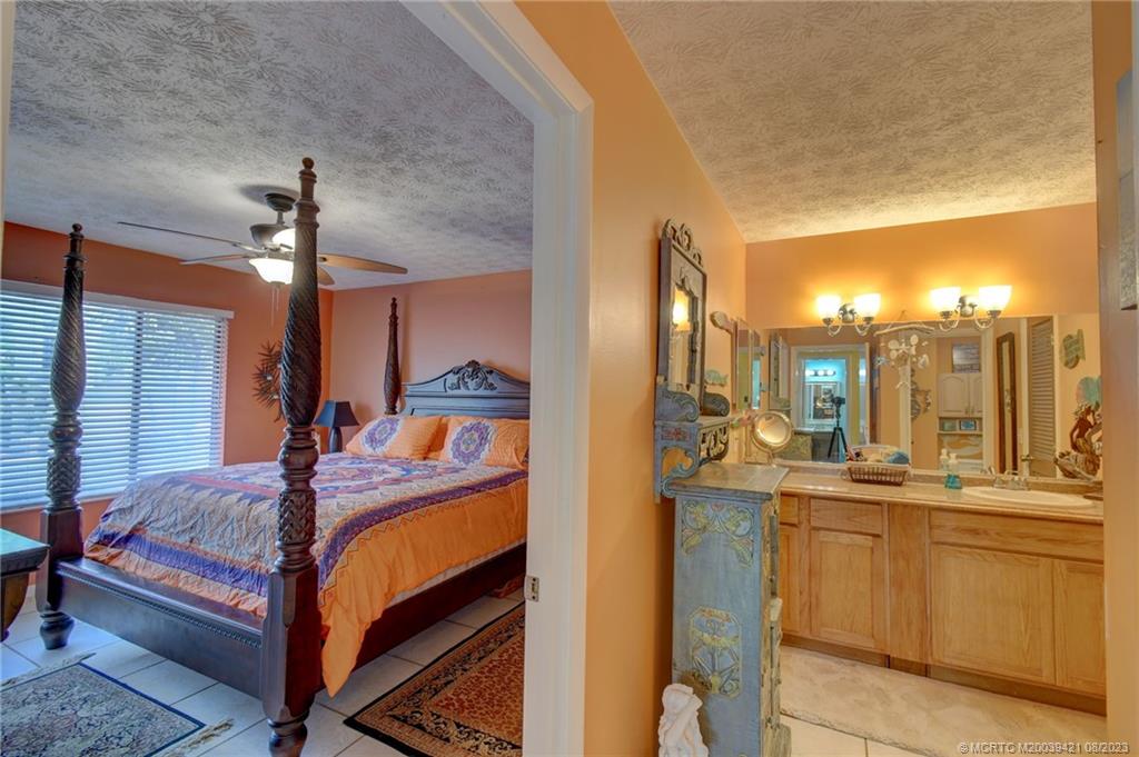 428 SW Akron Avenue 1A