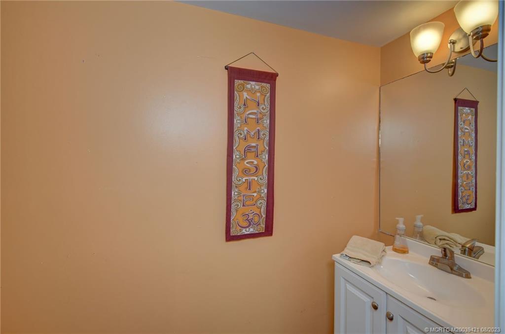 428 SW Akron Avenue 1A