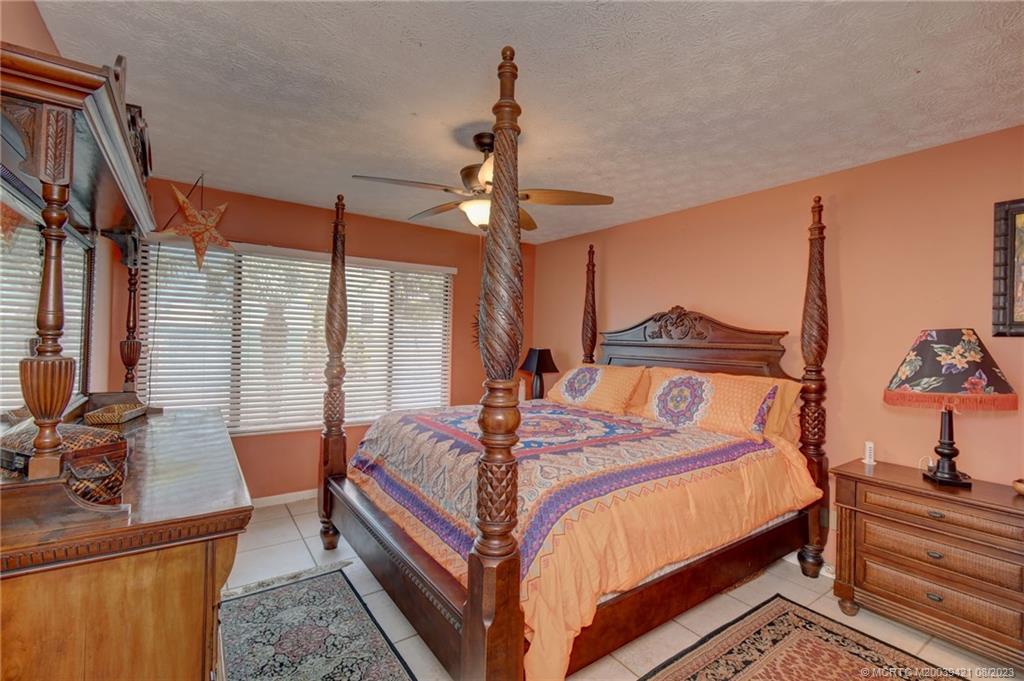 428 SW Akron Avenue 1A